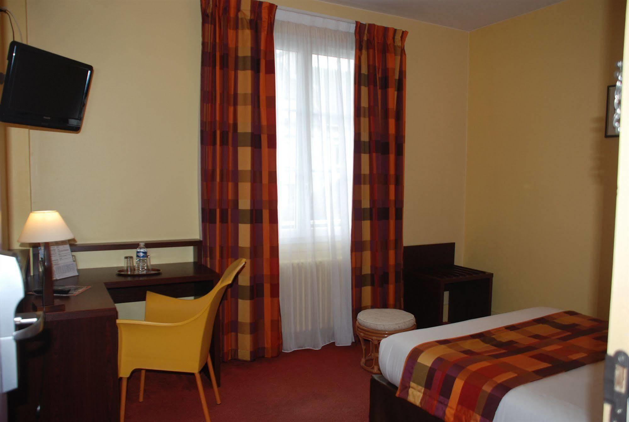 The Originals City, Hôtel Cathédrale, Lisieux (Inter-Hotel) Exterior foto